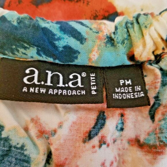 a.n.a floral top multi colors sleeveless - Size PM - Picture 7 of 7